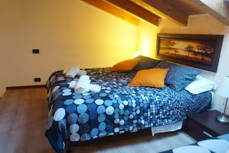 Loft Atmosphera เตรนโต ภายนอก รูปภาพ