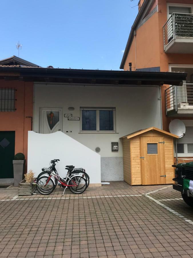 Loft Atmosphera เตรนโต ภายนอก รูปภาพ